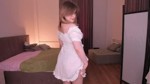 Jenny my next stream is on Saturday at 1 pmUTC Welcome to my WhatsApp 3 online show from 04-08-26, 01:11