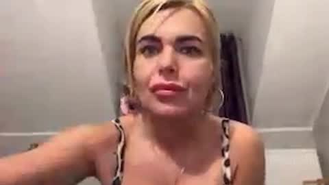 Jenny online show from 01-16-25, 12:42