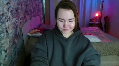 Snapshot of jennyattal chatting on 02-10-26, 04:05 Jenny online show from 02-10-26, 04:05