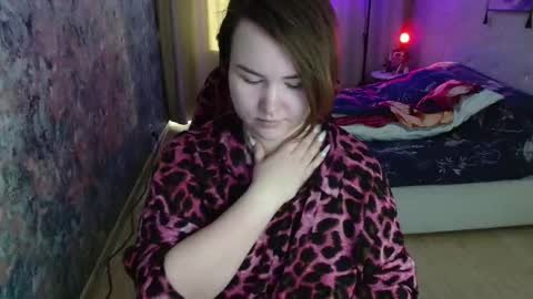 Snapshot of jennyattal chatting on 02-20-26, 06:19 Jenny online show from 02-20-26, 06:19