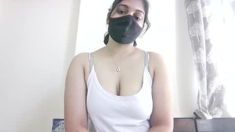 Jenny online show from 11-11-25, 04:12