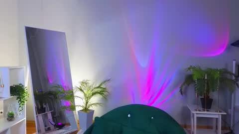 jennyfer_me online show from 11-10-25, 11:53