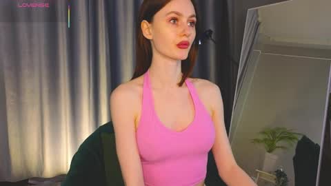 jennyfer_me online show from 04-07-26, 12:38