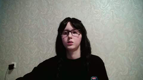 Snapshot of jennyolset chatting on 02-18-25, 12:17 JennyOlset online show from 02-18-25, 12:17