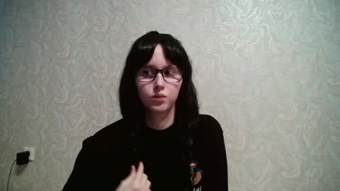 Snapshot of jennyolset chatting on 02-19-25, 11:17 JennyOlset online show from 02-19-25, 11:17