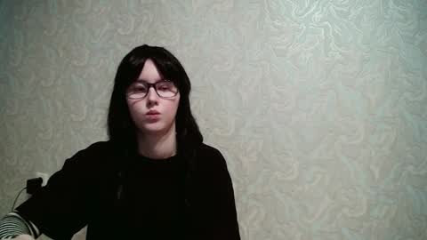 Snapshot of jennyolset chatting on 10-10-25, 11:31 JennyOlset online show from 10-10-25, 11:31