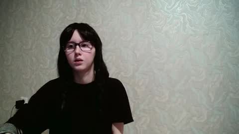 Snapshot of jennyolset chatting on 10-13-25, 01:05 JennyOlset online show from 10-13-25, 01:05