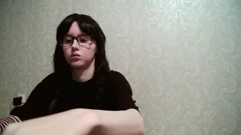 Snapshot of jennyolset chatting on 12-14-25, 09:25 JennyOlset online show from 12-14-25, 09:25