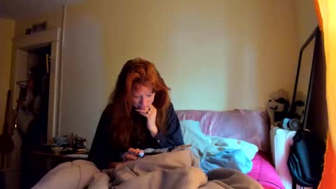 Snapshot of jenovakitty chatting on 11-18-25, 02:54 Jenn - come to my onlyfans online show from 11-18-25, 02:54