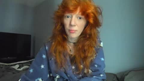 Snapshot of jenovakitty chatting on 12-17-25, 02:56 Jenn - come to my onlyfans online show from 12-17-25, 02:56