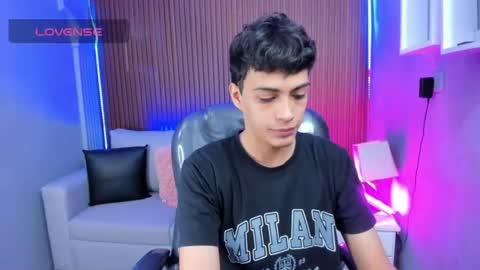 Snapshot of jeremias_1 chatting on 06-22-26, 01:19 JEREMIAS online show from 06-22-26, 01:19