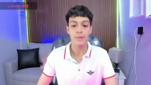 Snapshot of jeremias_1 chatting on 07-07-26, 01:04 JEREMIAS online show from 07-07-26, 01:04