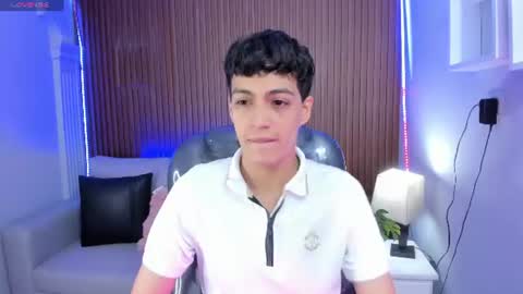 Snapshot of jeremias_1 chatting on 07-08-26, 12:53 JEREMIAS online show from 07-08-26, 12:53