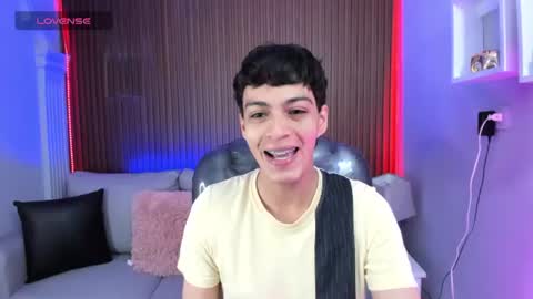 Snapshot of jeremias_1 chatting on 07-14-26, 12:55 JEREMIAS online show from 07-14-26, 12:55