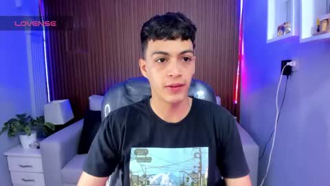 Snapshot of jeremias_1 chatting on 07-25-26, 12:36 JEREMIAS online show from 07-25-26, 12:36