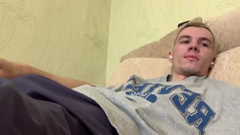 Snapshot of jeremy1scott chatting on 07-16-26, 05:13 jeremy1scott online show from 07-16-26, 05:13