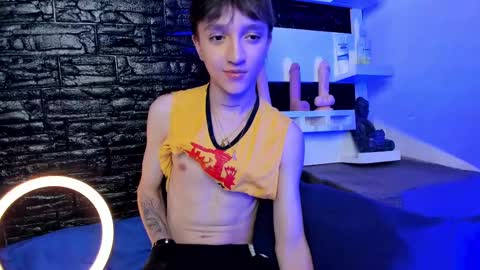 Snapshot of jeremy_salvatore_ chatting on 02-21-25, 05:24 jero independent model online show from 02-21-25, 05:24