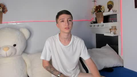 jero independent model online show from 04-16-26, 02:34