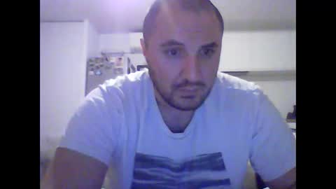 Snapshot of jeremytoulouse33 chatting on 03-08-26, 07:17 jeremytoulouse33 online show from 03-08-26, 07:17