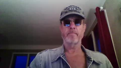 Snapshot of jerflor chatting on 02-08-26, 05:27 jerflor online show from 02-08-26, 05:27