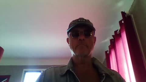 jerflor online show from 04-21-26, 11:49