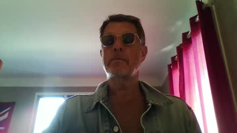 jerflor online show from 04-23-26, 01:13