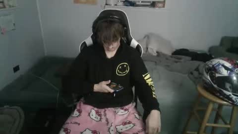 jerimiahslhong online show from 11-11-25, 01:49