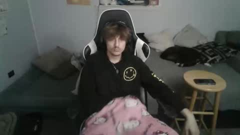 jerimiahslhong online show from 11-14-25, 02:32