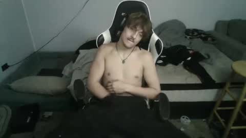 jerimiahslhong online show from 11-23-25, 06:02