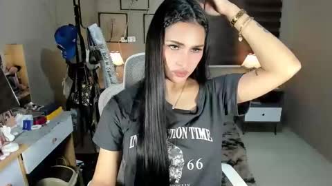 Snapshot of jerkingjenaxxx chatting on 09-19-25, 07:14 JENA online show from 09-19-25, 07:14