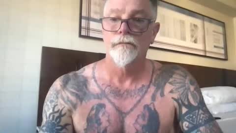 Snapshot of jerkoffking1904 chatting on 03-21-26, 04:32 jerkoffking1904 online show from 03-21-26, 04:32