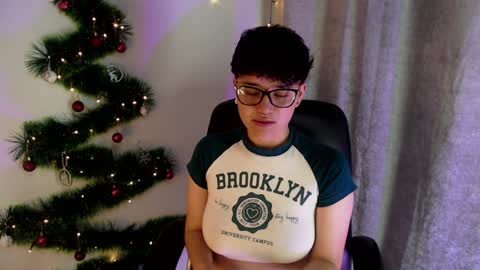 Snapshot of jero_harper1 chatting on 12-12-24, 06:42 jero harper1 online show from 12-12-24, 06:42