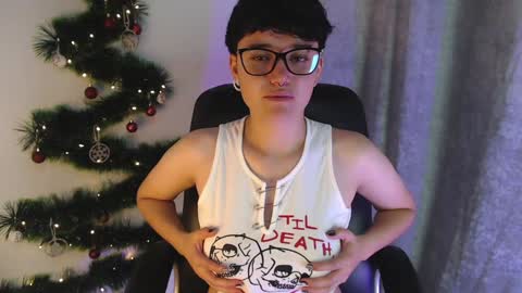 Snapshot of jero_harper1 chatting on 12-15-24, 08:47 jero harper1 online show from 12-15-24, 08:47