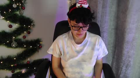 Snapshot of jero_harper1 chatting on 12-25-24, 09:11 jero harper1 online show from 12-25-24, 09:11