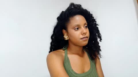 Bella online show from 02-20-26, 09:59