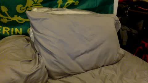 Snapshot of jerseydevl chatting on 12-04-24, 10:51 the jersey devil online show from 12-04-24, 10:51