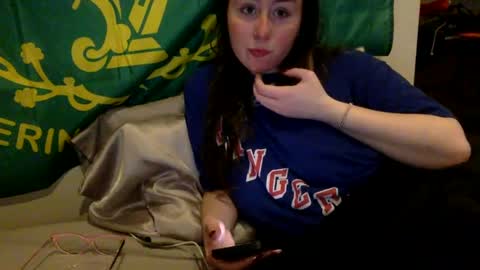 Snapshot of jerseydevl chatting on 12-09-24, 03:18 the jersey devil online show from 12-09-24, 03:18