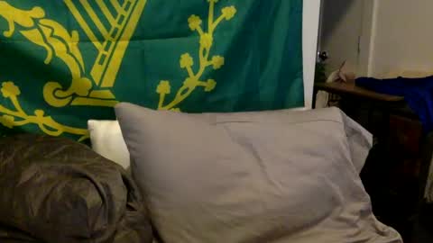 Snapshot of jerseydevl chatting on 12-22-24, 02:28 the jersey devil online show from 12-22-24, 02:28