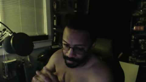 Snapshot of jerzey2k2 chatting on 09-22-25, 01:29 Jerzey2k2 aka the Alpha online show from 09-22-25, 01:29