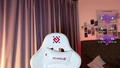 Snapshot of jesica_moon_peachy chatting on 11-07-25, 01:38 jesica_moon_peachy online show from 11-07-25, 01:38