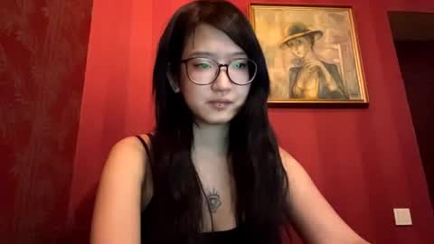 Snapshot of jesicalozaya chatting on 07-21-26, 11:40 Emi online show from 07-21-26, 11:40
