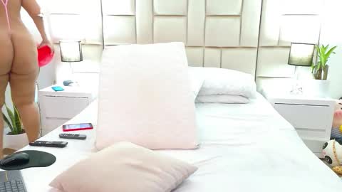 JESICA online show from 02-15-26, 12:36