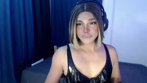 Snapshot of jesie_hot69 chatting on 02-09-25, 05:54 jesie_hot69 online show from 02-09-25, 05:54