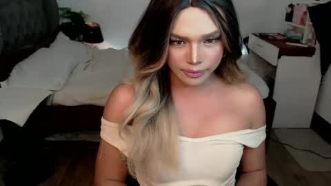 Snapshot of jesie_hot69 chatting on 10-17-25, 05:48 jesie_hot69 online show from 10-17-25, 05:48