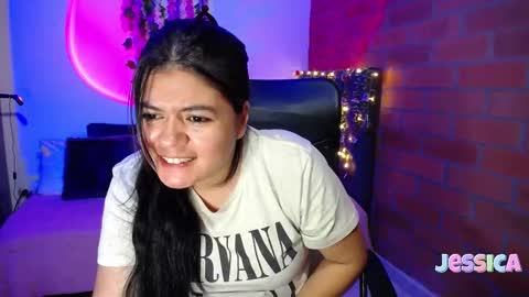 Snapshot of jesiica_bunny chatting on 10-21-25, 08:09 Jessi online show from 10-21-25, 08:09