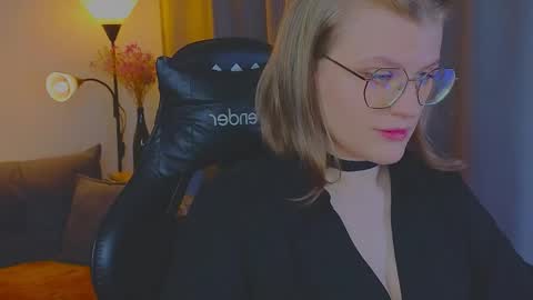  JessieVibes online show from 04-04-26, 02:03