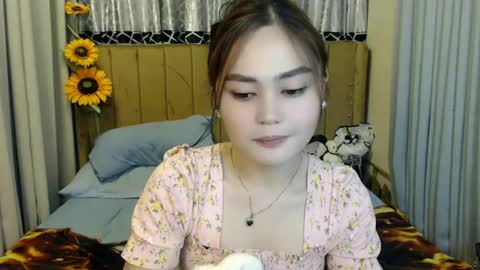 jess_goddes online show from 06-19-26, 01:04