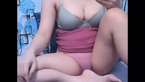 Snapshot of jessa_21 chatting on 05-13-26, 03:20 jessa_21 online show from 05-13-26, 03:20