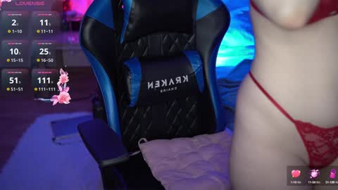  hello my name is Hanna  online show from 01-16-25, 07:07