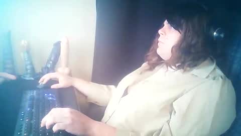 Snapshot of jessenl5577 chatting on 05-21-26, 03:30 Jesse online show from 05-21-26, 03:30